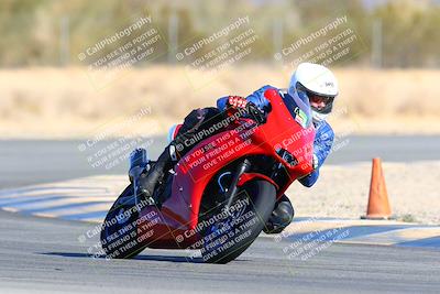 media/Jan-09-2022-SoCal Trackdays (Sun) [[2b1fec8404]]/Turn 6 (1035am)/